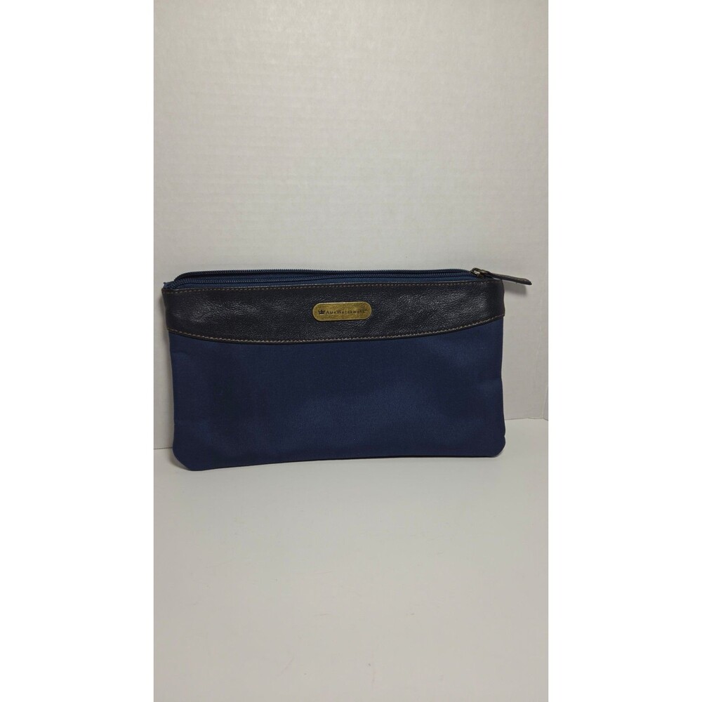 Amawaterways zipper pouch